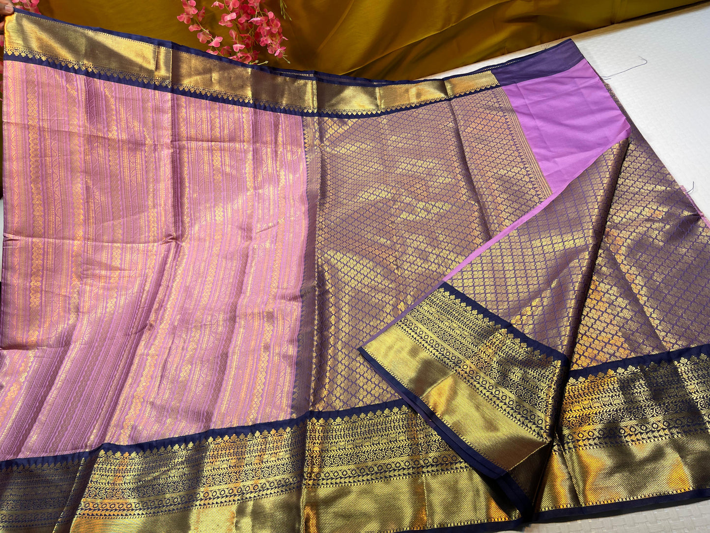 Light Purple Semi Kanchi Silk Stripe Zari Contrast Navy Blue Border Banarasi Saree MS_SK54