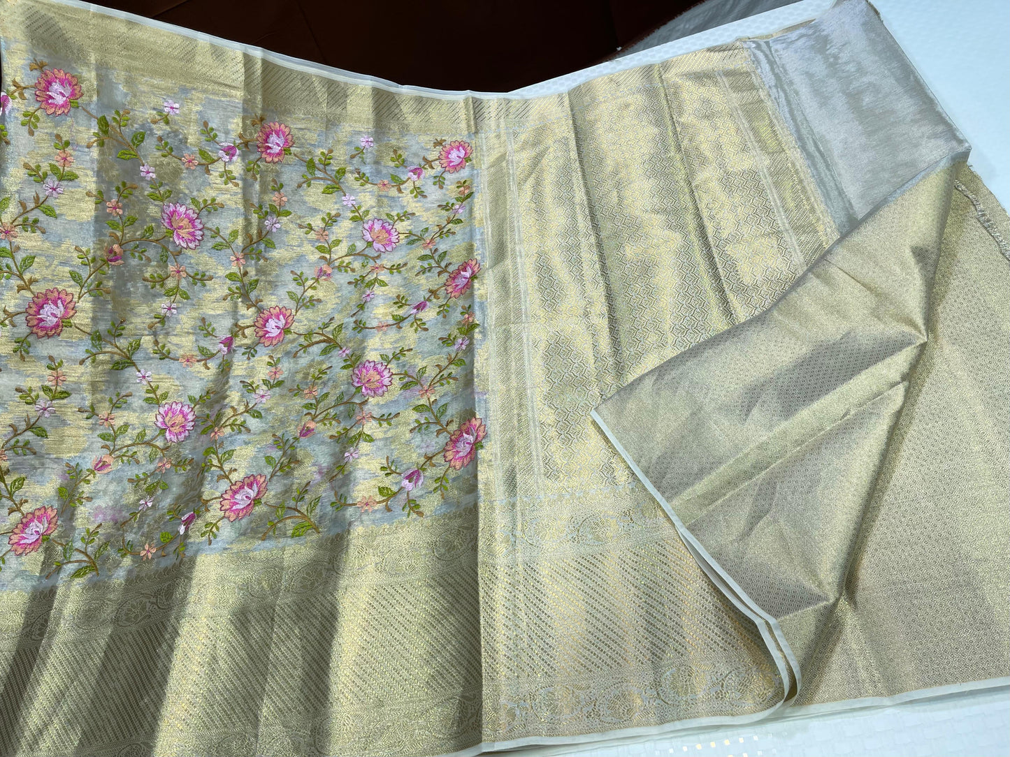Off white Tissue Silk Floral Embroidery Reham Jaal with Skirt Border Banarasi Saree MS_TS31