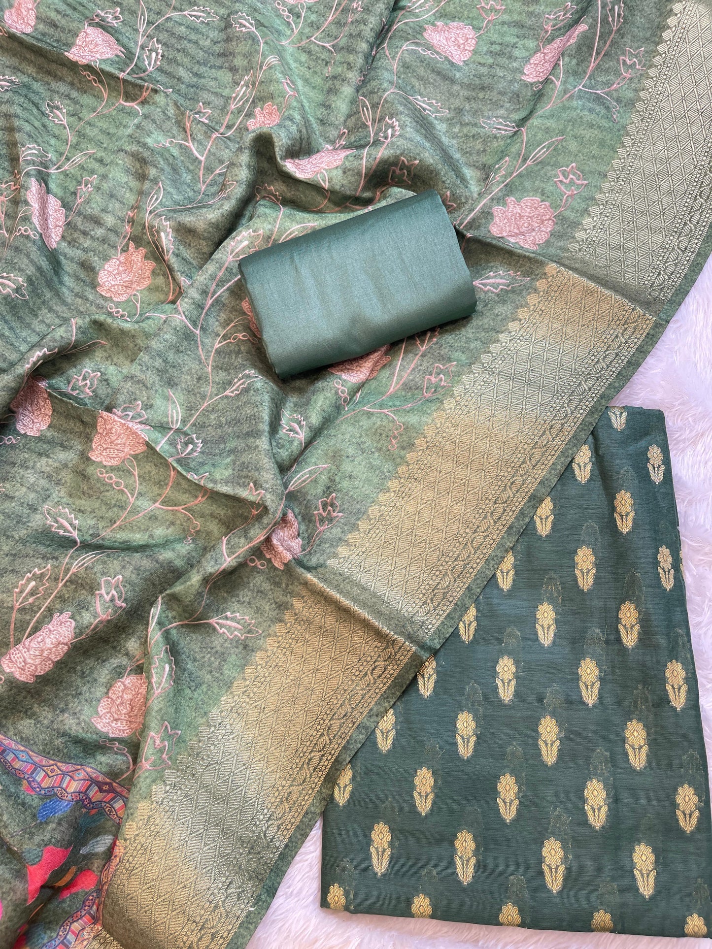 Green Cotton Mercerise Zari Booti Banarasi Suit with Digital Print Dupatta 10IM_CMP5