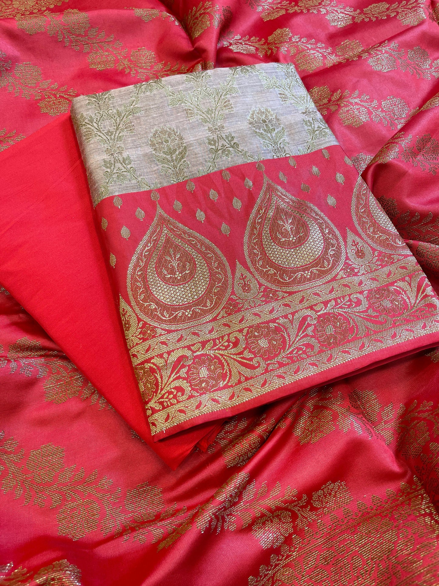 Mauve Cotton Alfi Zari Jaal Contrast Red Silk Border Banarasi Suit 55IM_CTN12