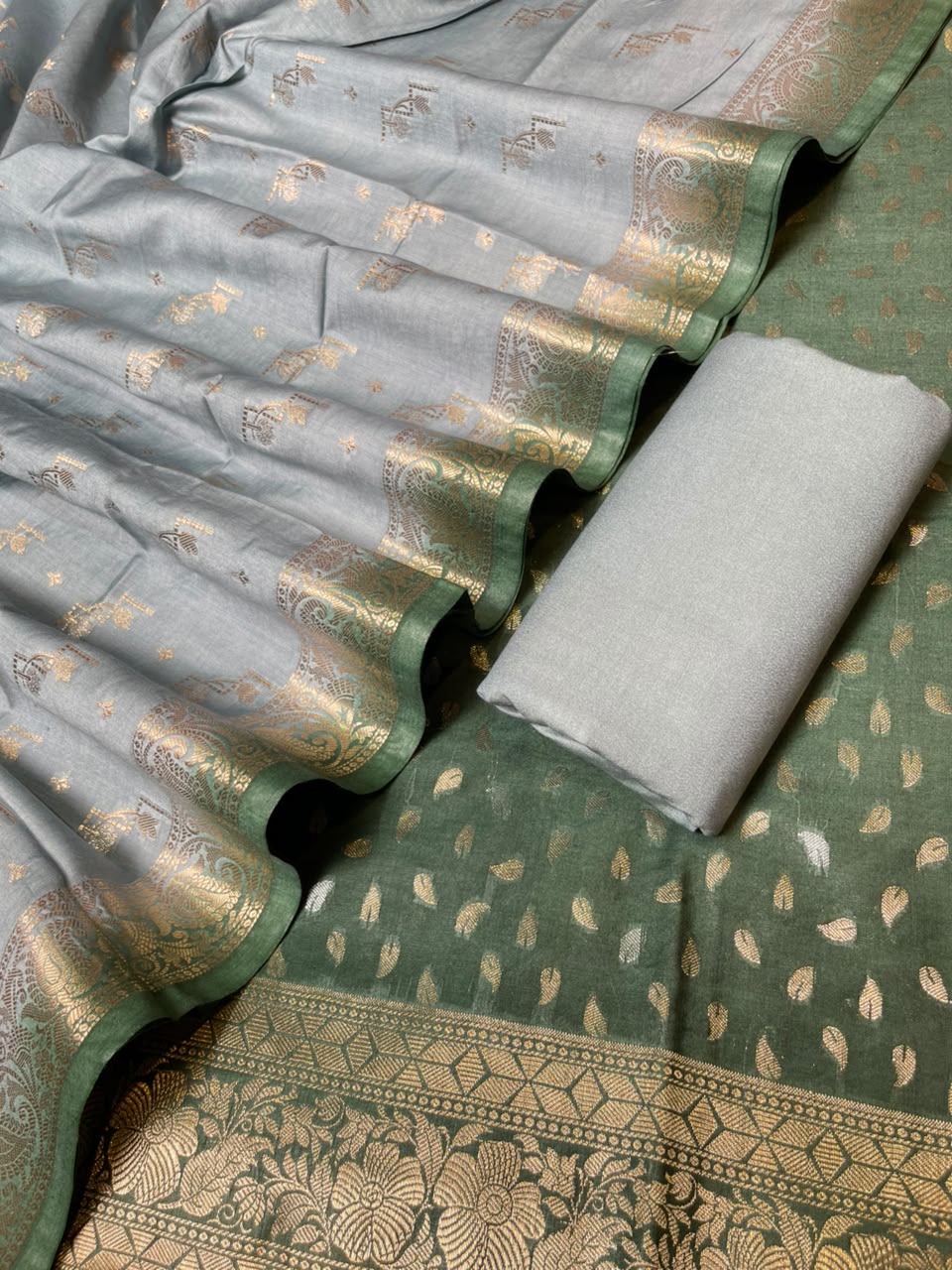 Dark Green Pashmina Silk Chunri Zari Booti Banarasi Suit with Contrast Seagreen Floral Dupatta 125DAN_PMC15