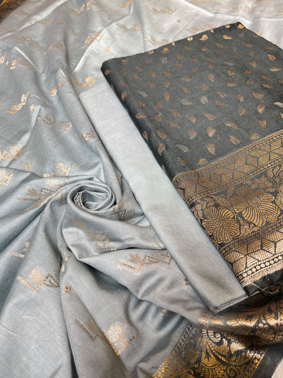 Black Pink Pashmina Silk Chunri Zari Booti Banarasi Suit with Contrast Grey Floral Dupatta 125DAN_PMC14