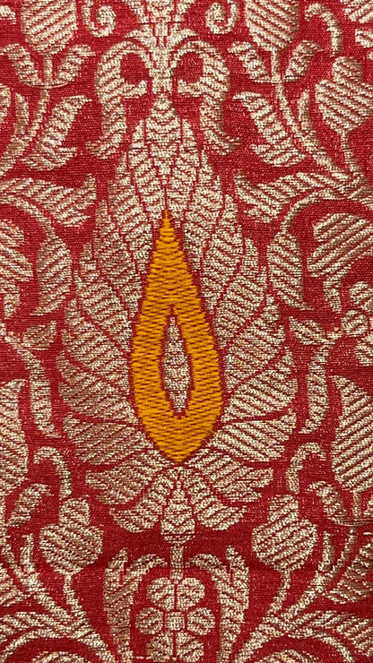 Faishana Pure Handloom Orange Tussar Silk Tilfi Zari Minakari Jaal Kadhwa Weave Minakari Pallu Banarasi Saree with Orange Blouse Piece