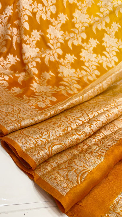 Faishana Pure Handloom Gold Contrast Chiffon Alfi Gold Zari Jaal and Banarasi Zari Border Saree with Gold Blouse