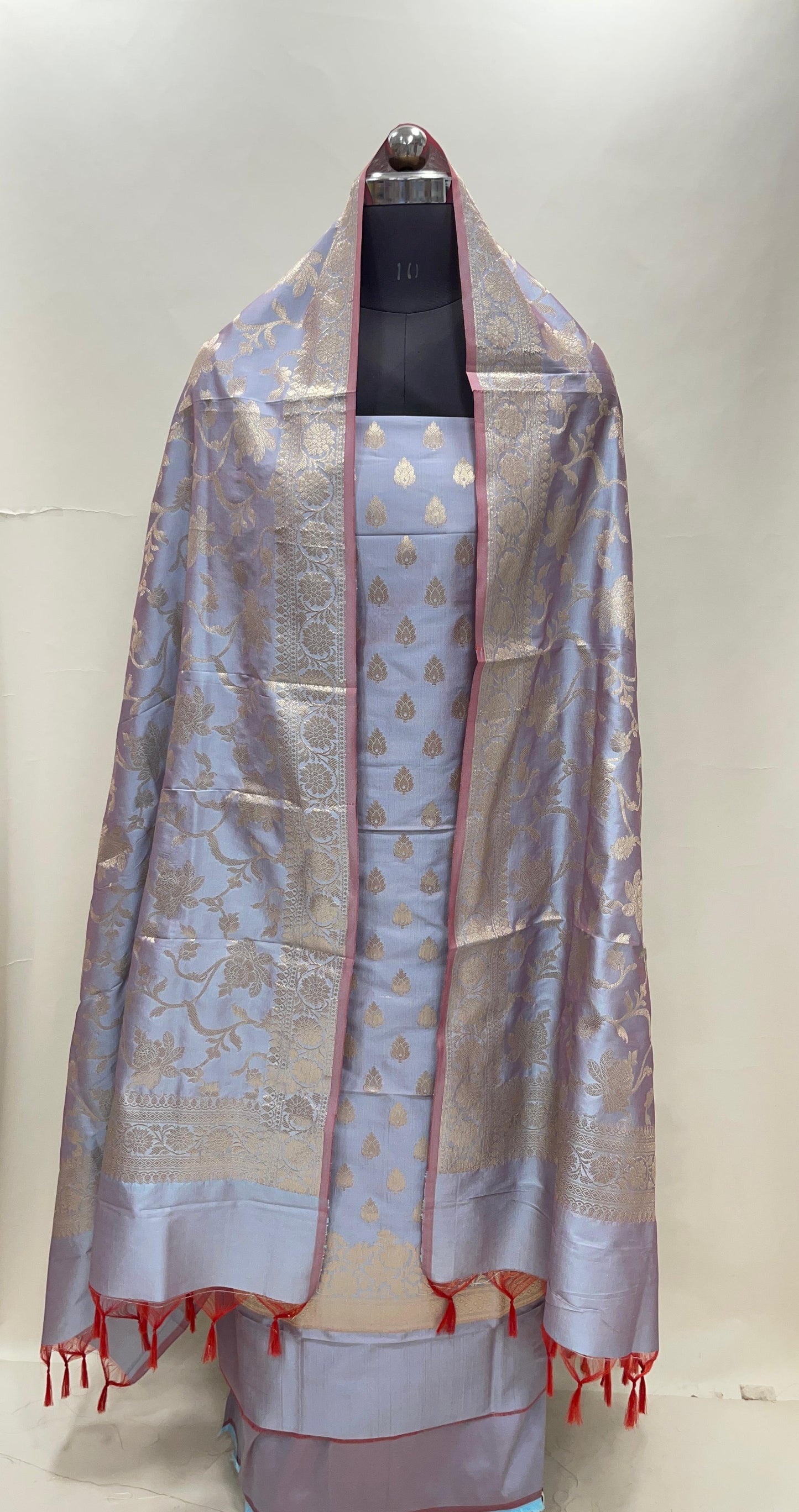 Light Purple Semi Katan Silk Handloom Banarasi 3 pcs Suit Set MUB_SK33