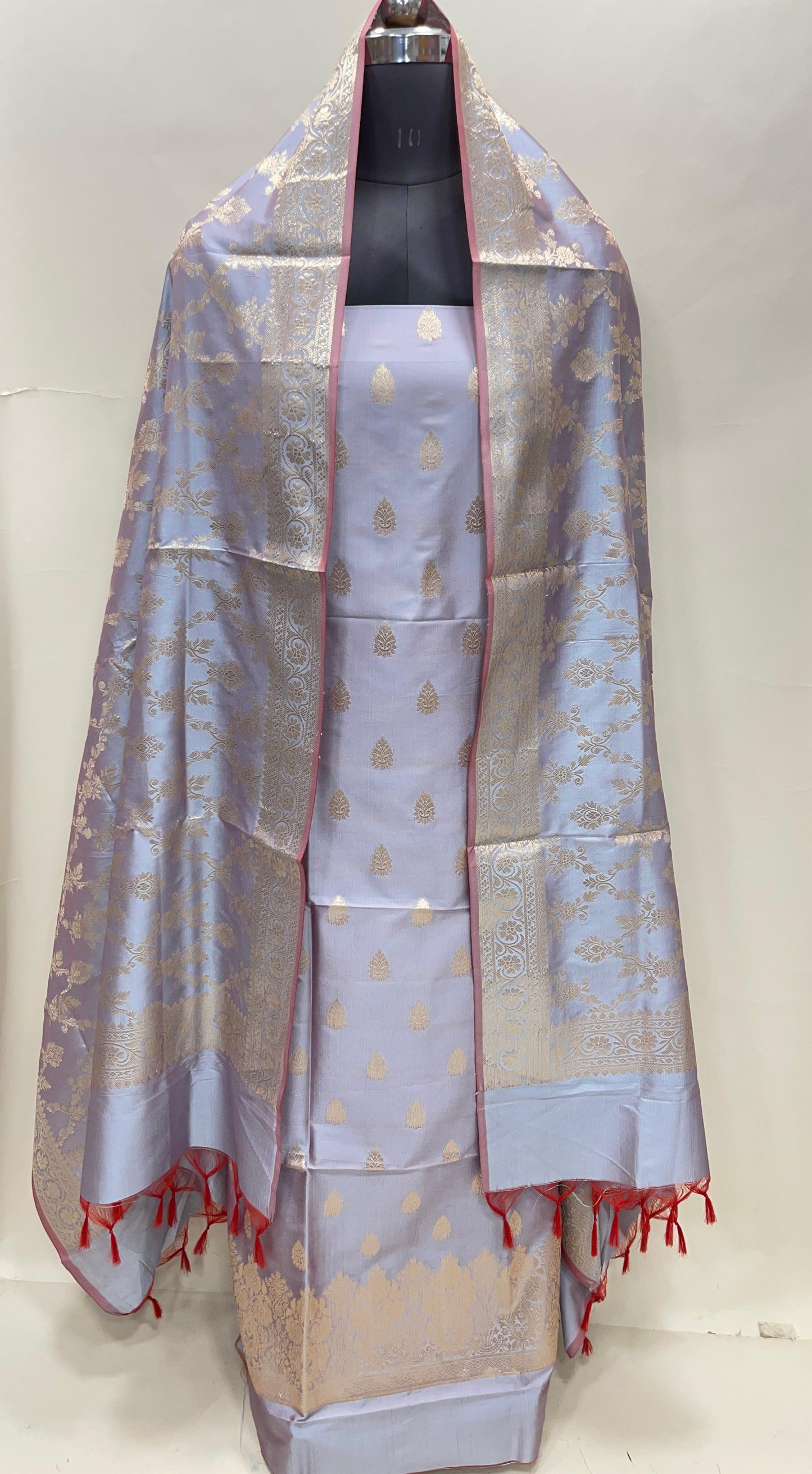 Light Purple Semi Katan Silk Handloom Banarasi 3 pcs Suit Set MUB_SK51
