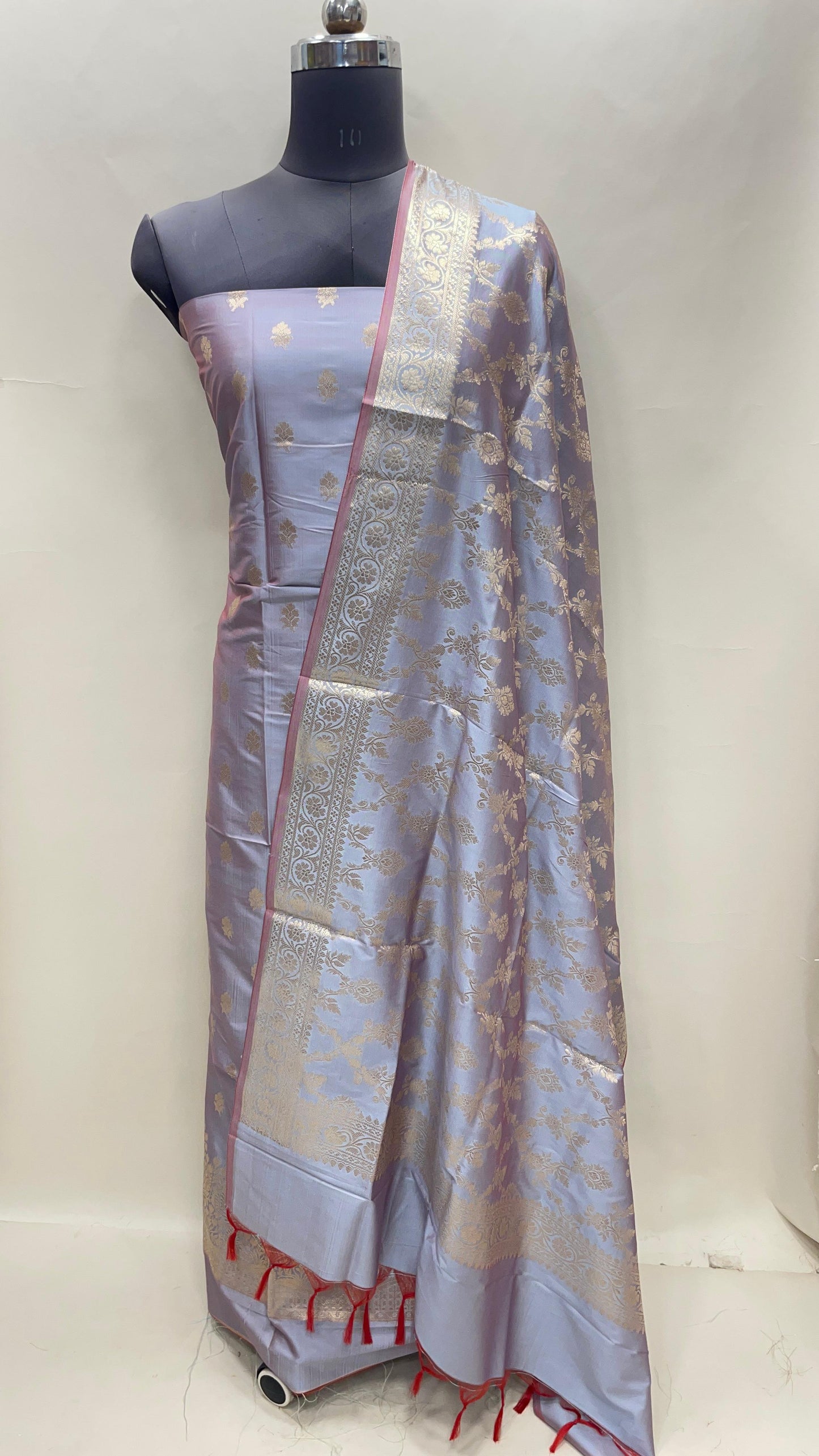 Light Purple Semi Katan Silk Handloom Banarasi 3 pcs Suit Set MUB_SK65