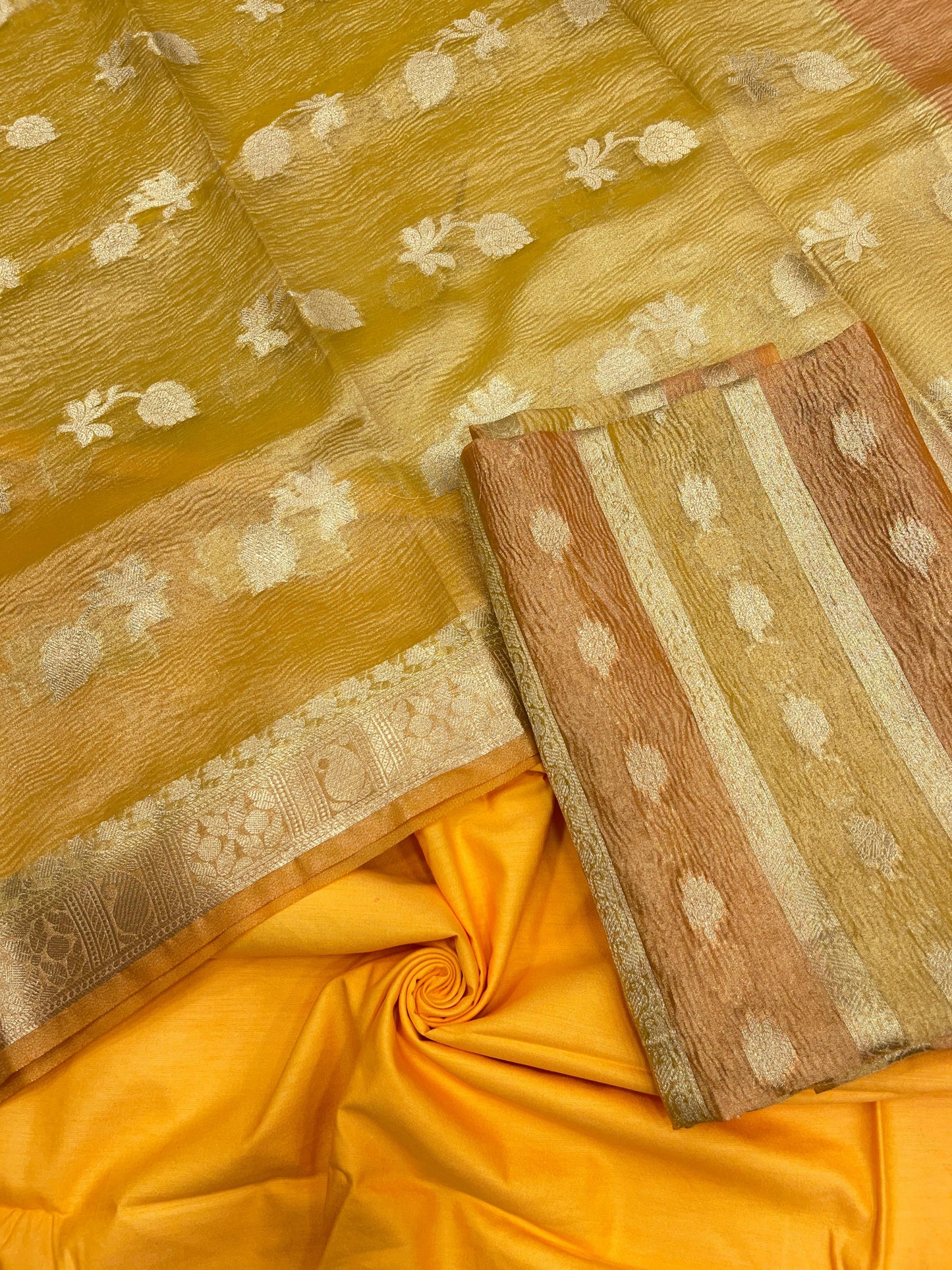 Yellow Crush Tissue Silk Banarasi 3 pcs Suit Set IM_CRT2