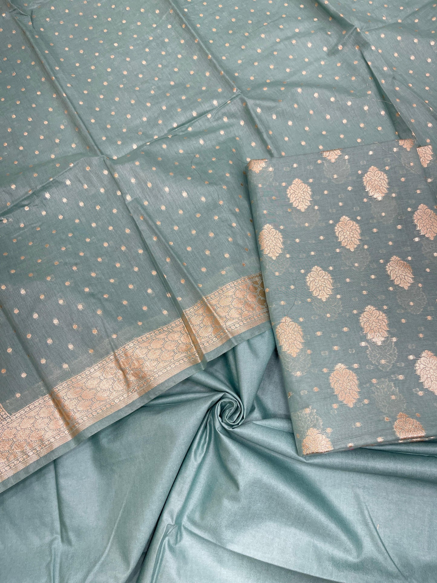 Blue Pure Cotton Self Design Banarasi 3 pcs Suit Set IM_PCSD3