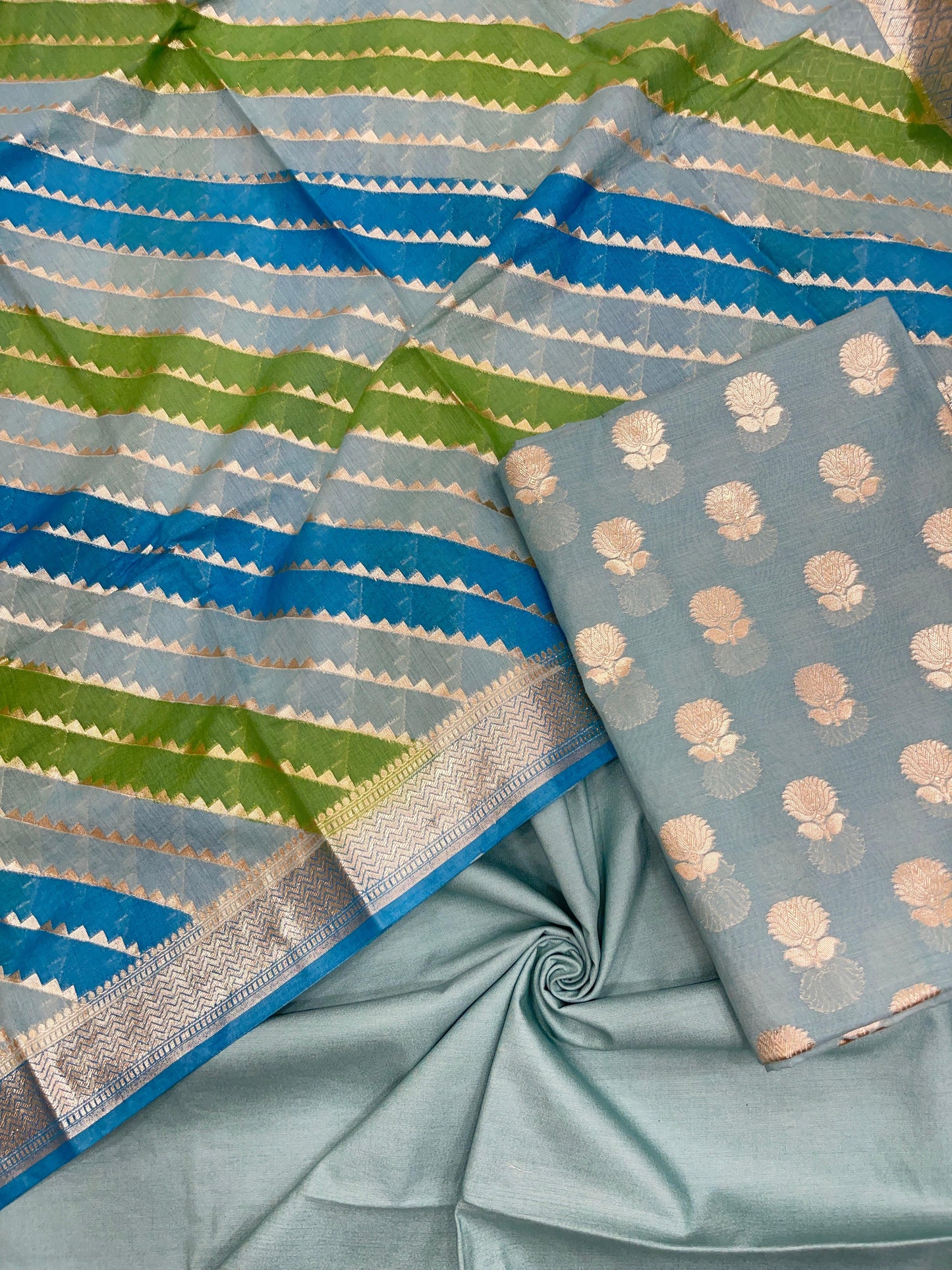 Sky Blue Pure Cotton Handbrush Dupatta Banarasi 3 pcs Suit Set IM_PCHBK2