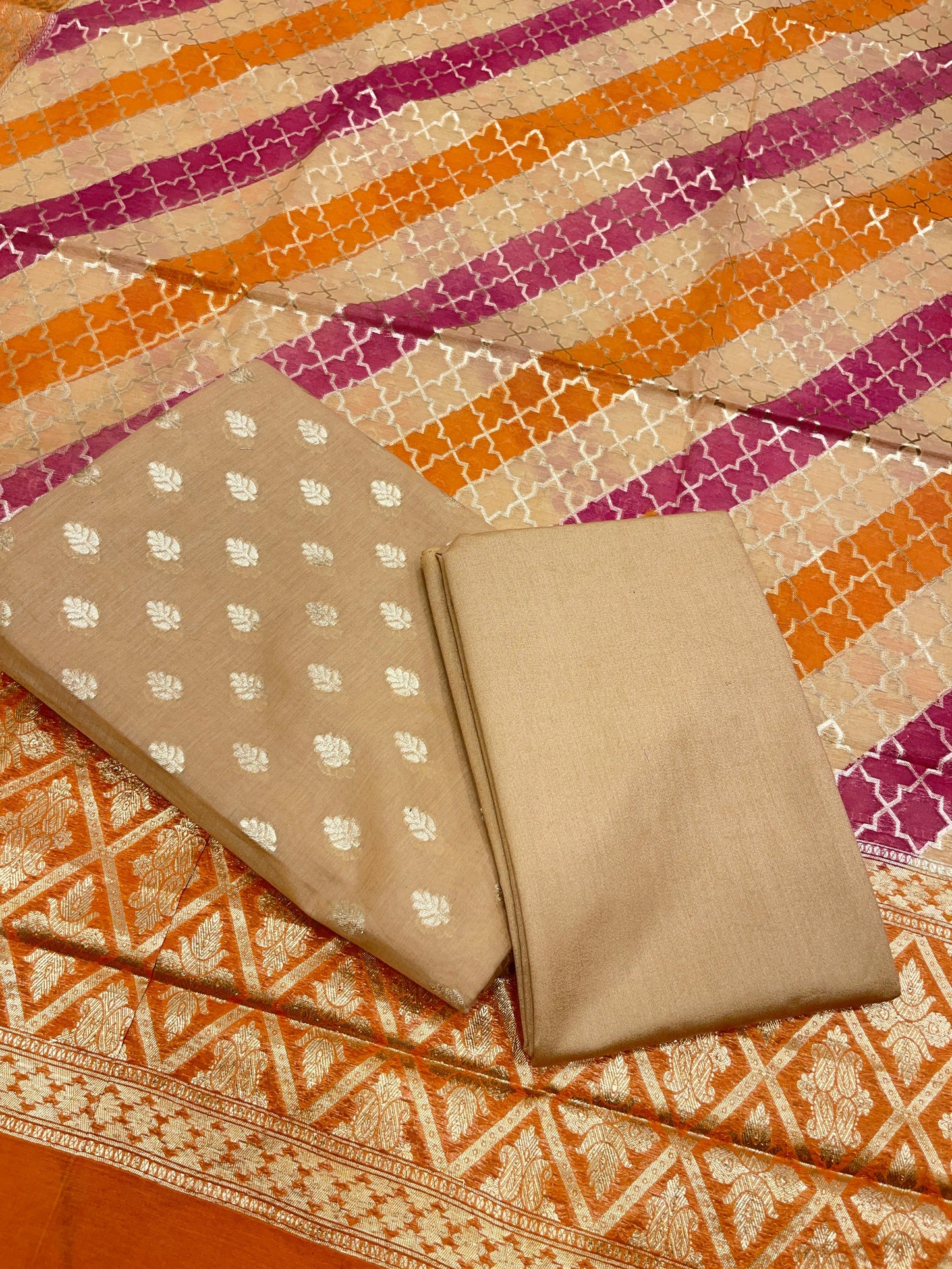 Beige Pure Cotton Handbrush Patti Dupatta Banarasi 3 pcs Suit Set IM_PCHBP4