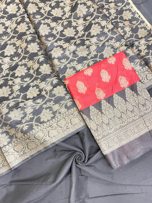 Red Cotton Banarasi 3 pcs Suit Set with Contrast Black Dupatta IM_CS2