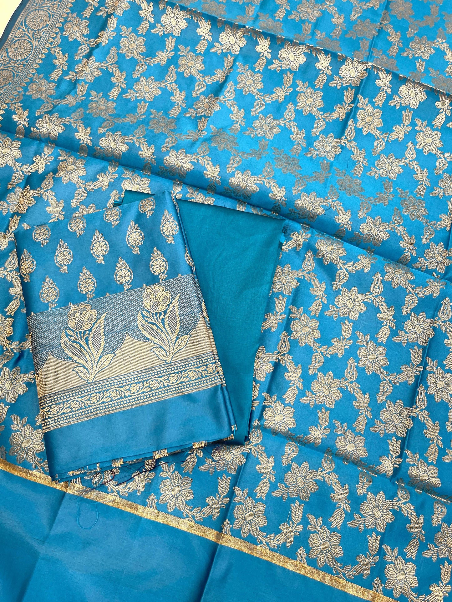Turqouise Blue Semi Silk Banarasi 3 pcs Suit Set IM_CS7