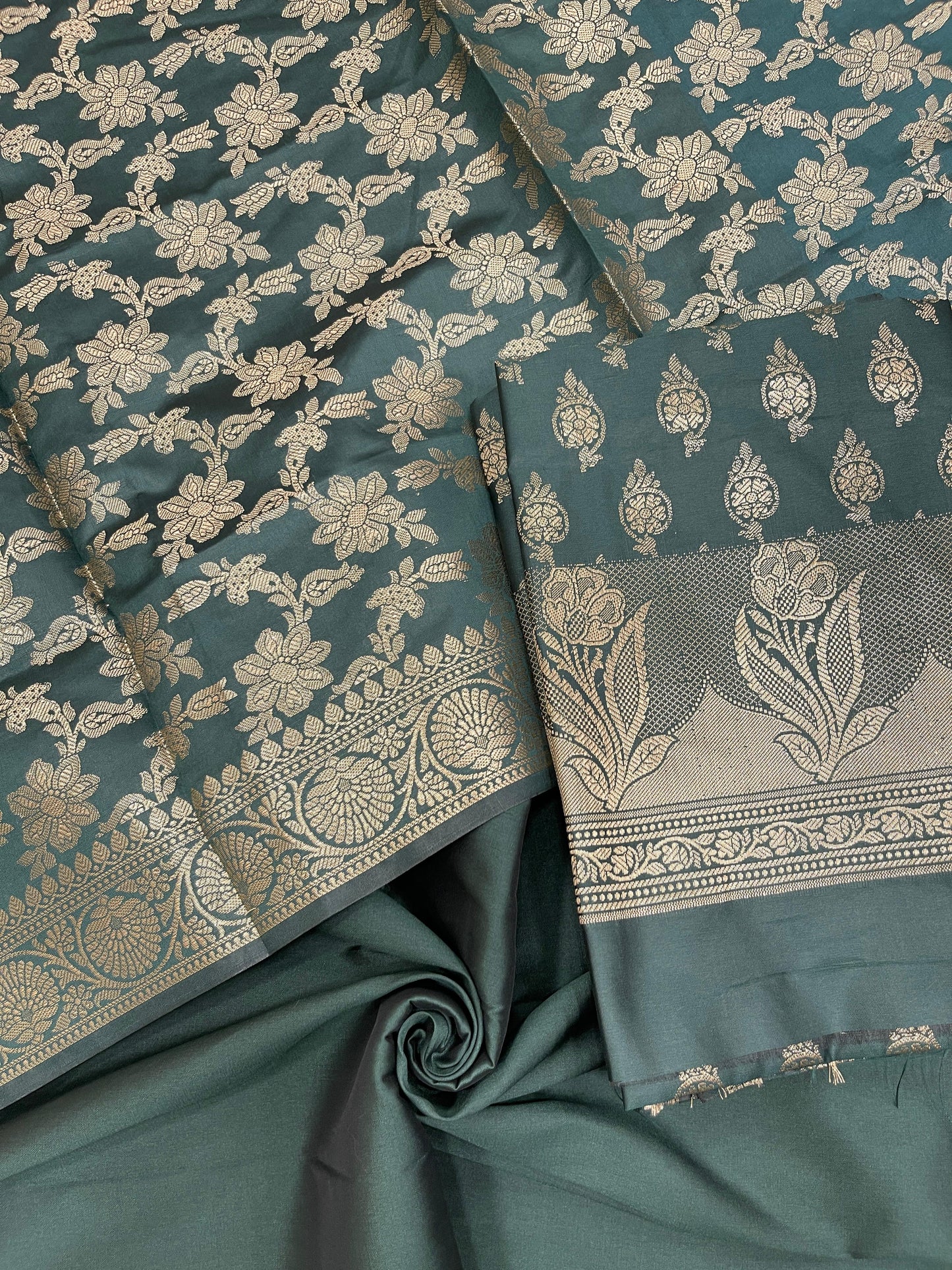 Dark Green Semi Silk Banarasi 3 pcs Suit Set IM_CS9