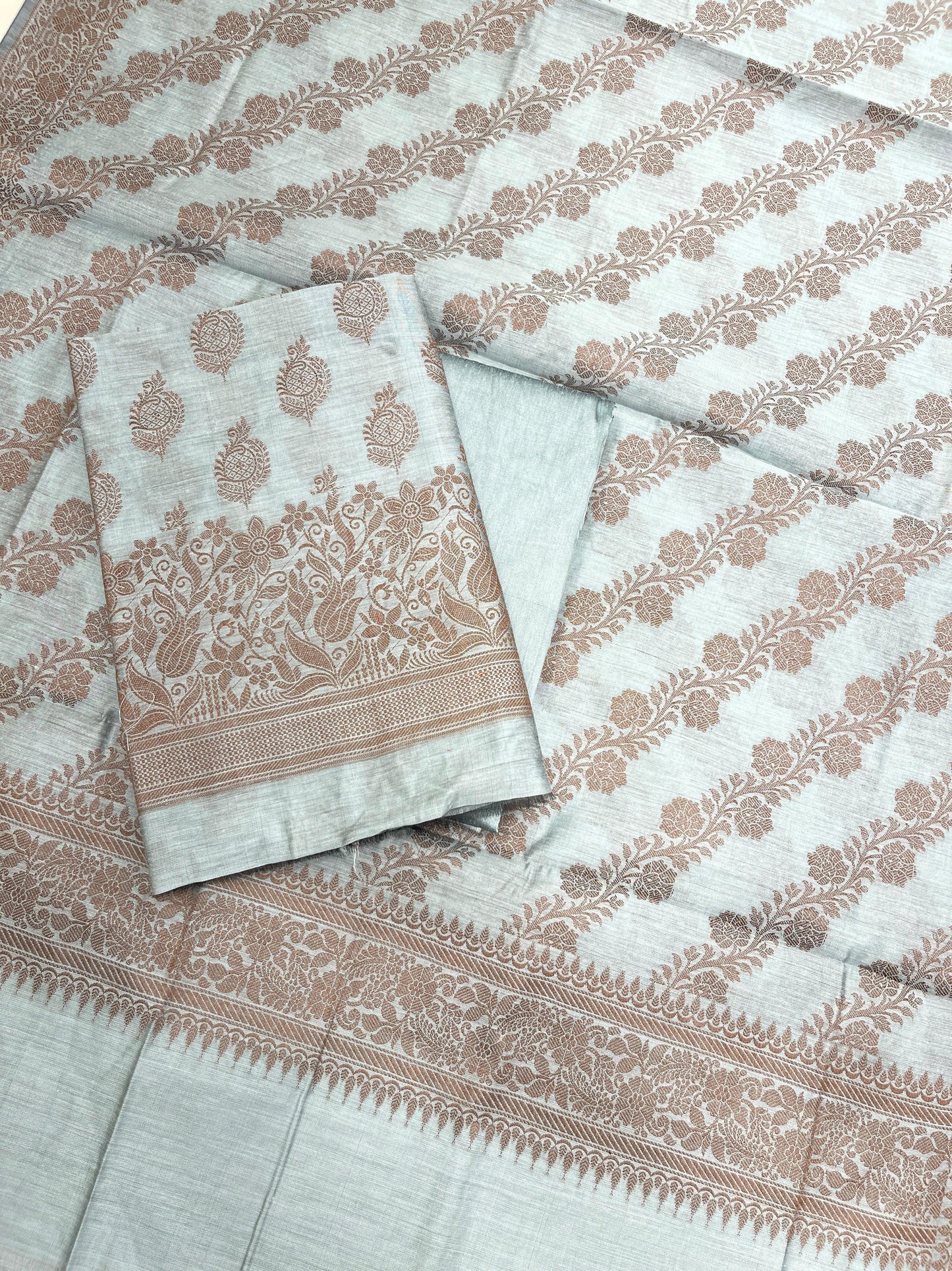 Grey Cotton Banarasi 3 pcs Suit Set IM_CS18