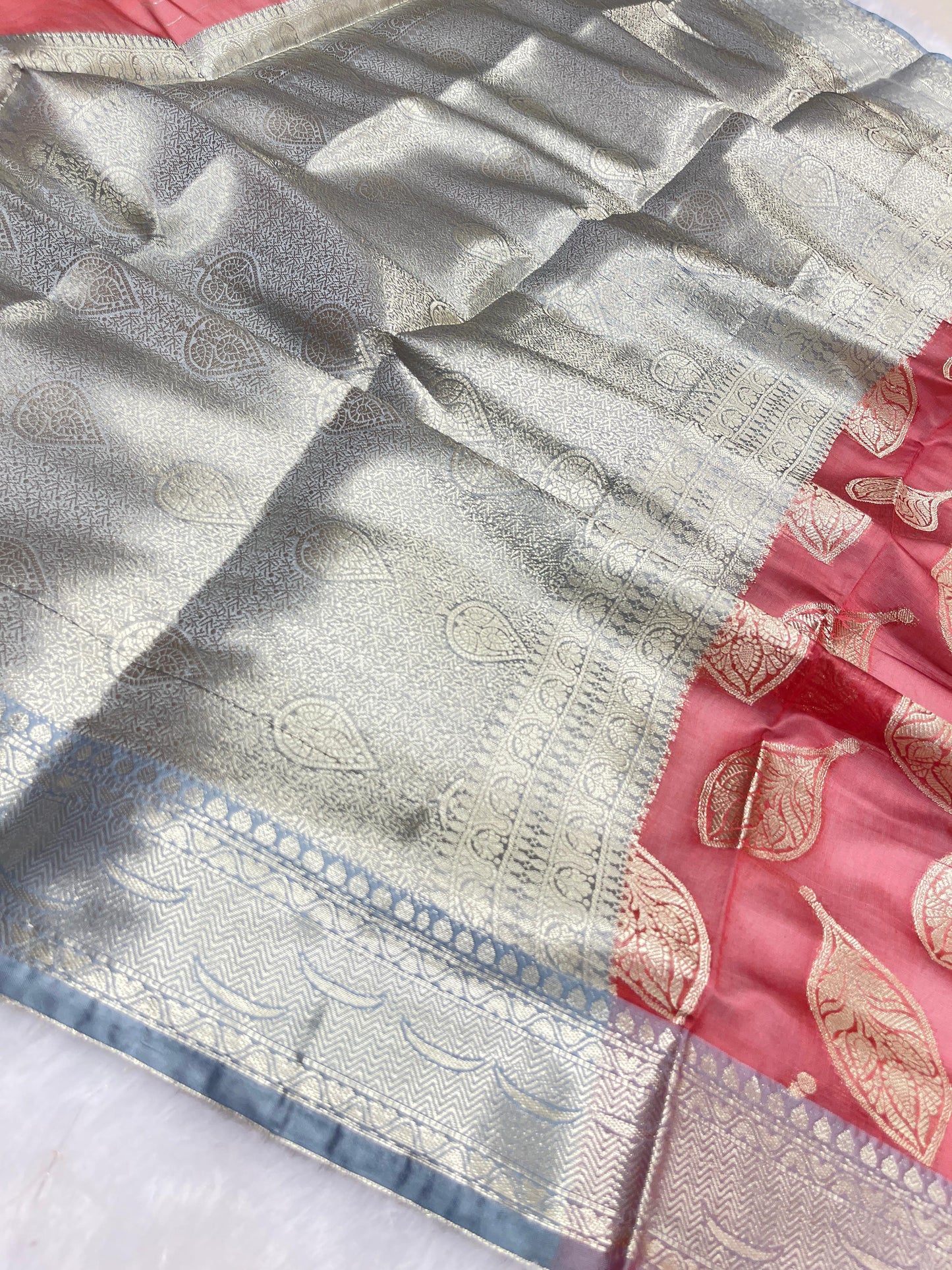 Rust Red Cotton Water Zari Booti Banarasi Saree JVC_5