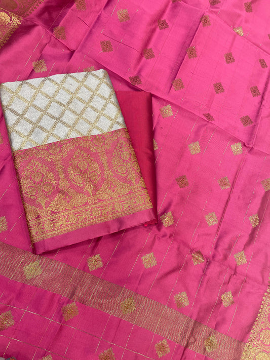 Off White Cotton Silk Banarasi 3 pcs Suit Set  with Contrast Magenta Dupatta 650ASD_CS12