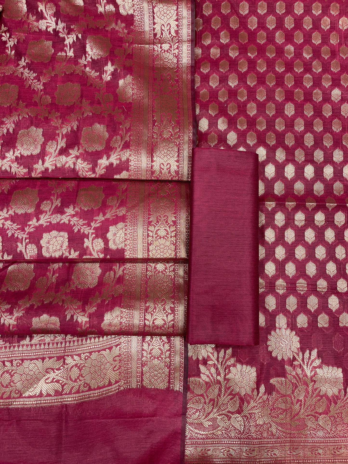 Magenta Cotton Silk Banarasi 3 pcs Suit Set 675JVC_116