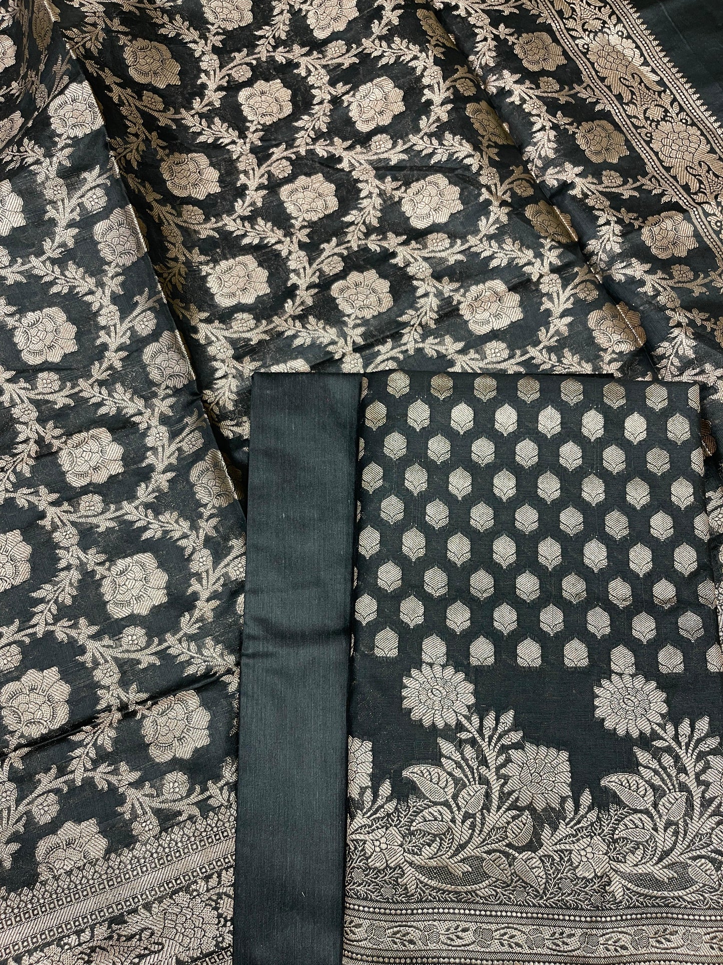 Black Cotton Silk Banarasi 3 pcs Suit Set 675JVC_120