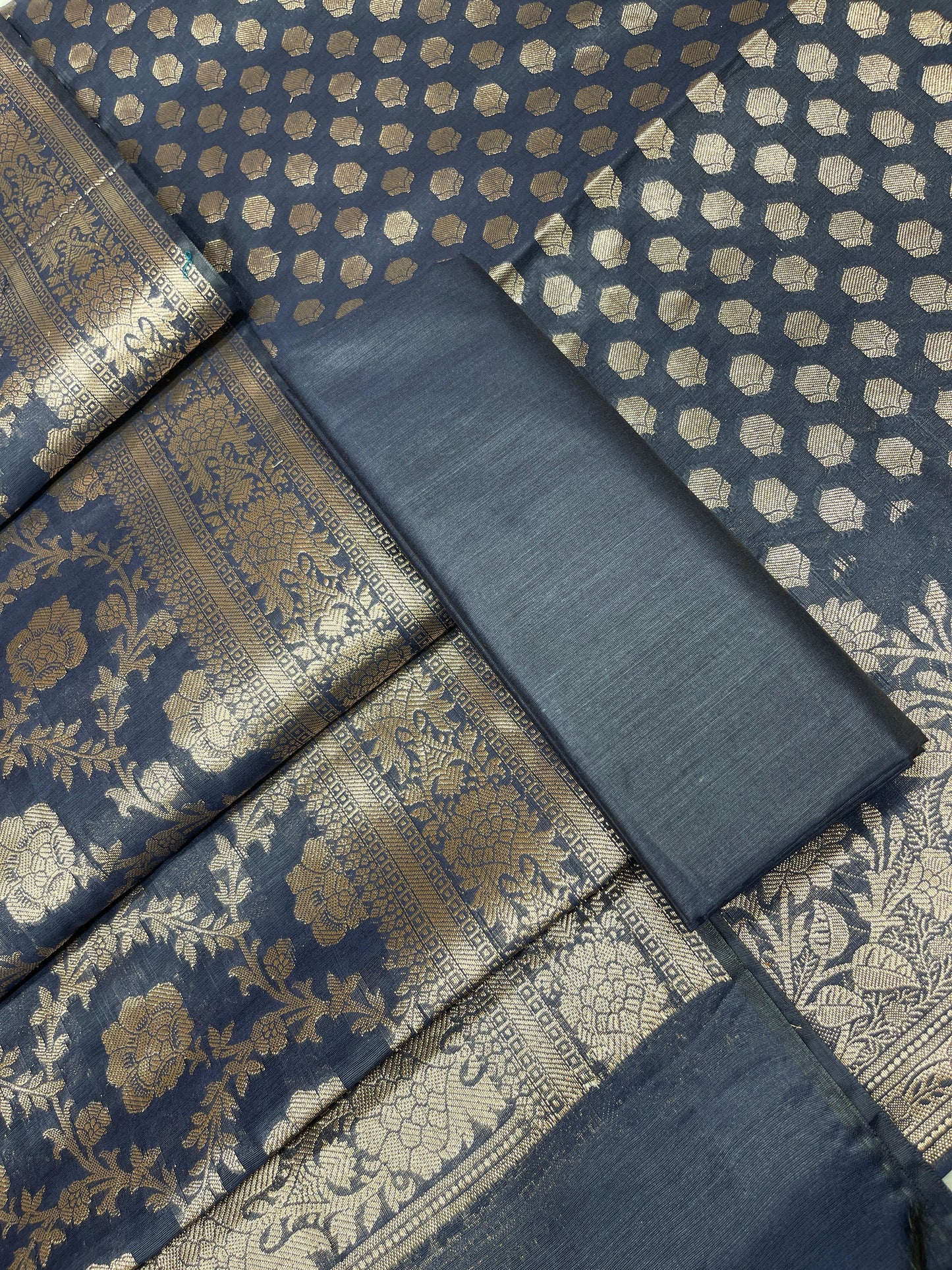 Navy Blue Cotton Silk Banarasi 3 pcs Suit Set 675JVC_119