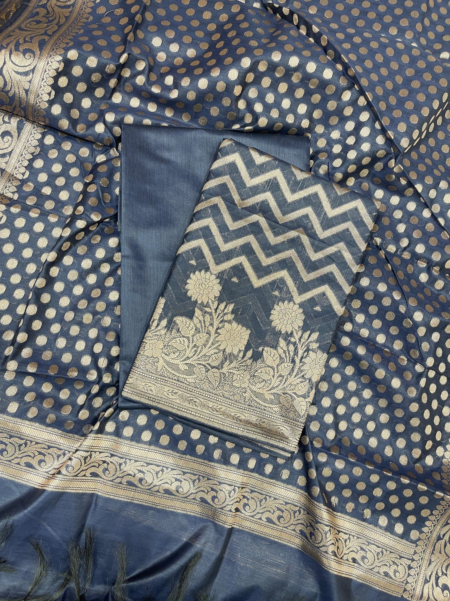 Navy Blue Cotton Silk Zig-Zag Banarasi 3 pcs Suit Set 675JVC_124