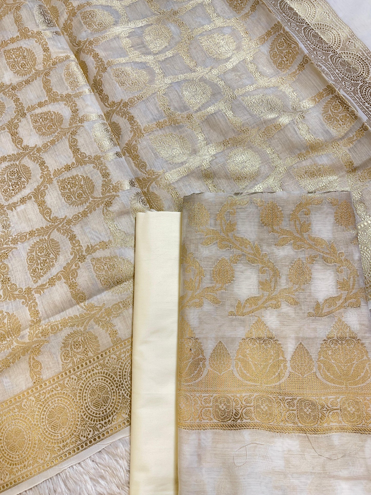 Off white Mercerize Cotton Silk Banarasi 3 pcs Suit Set 700SKL_MS1