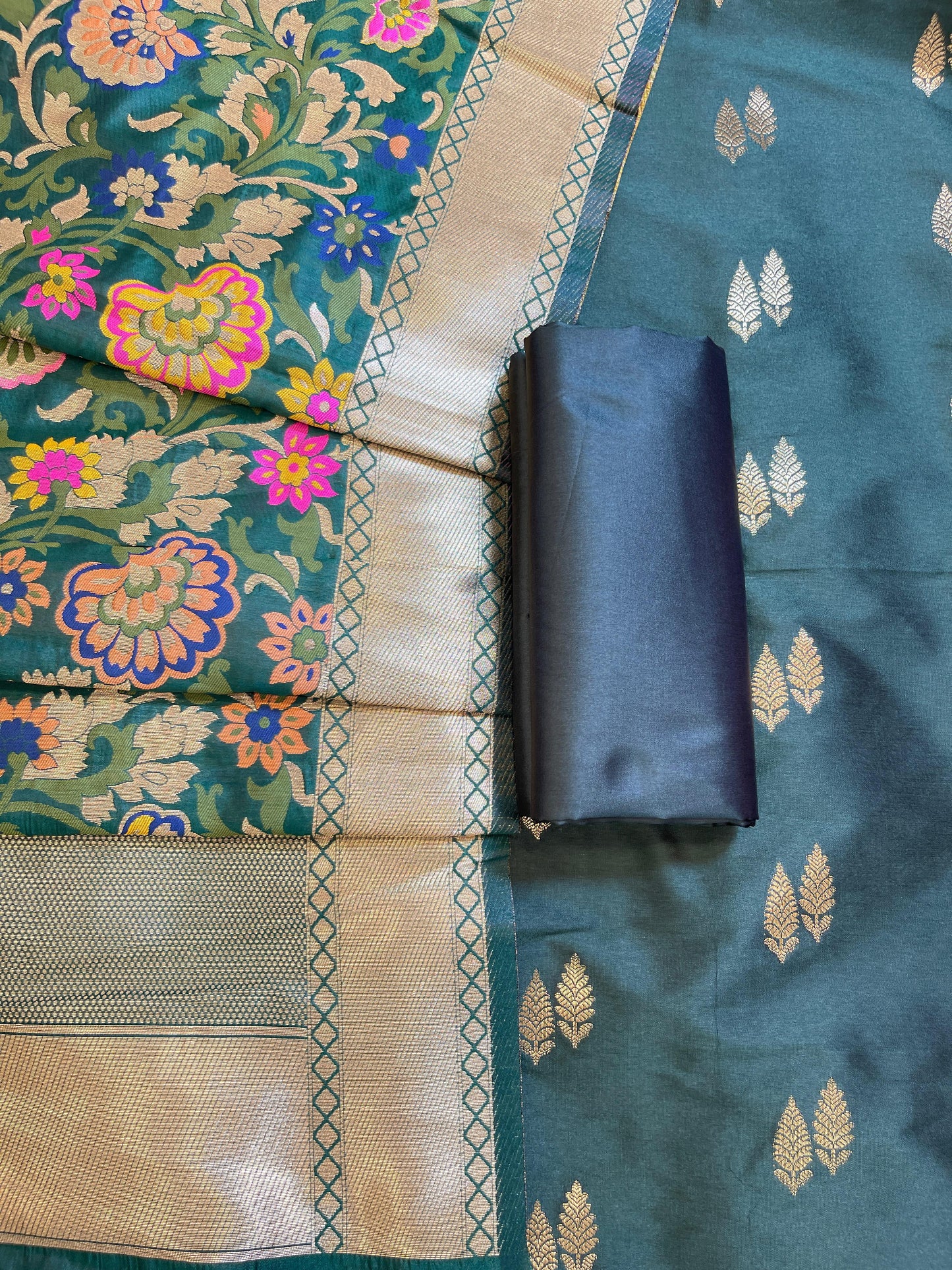 Dark Green Katan Silk Zari Booti Banarasi 3 pcs Suit Set with Multicolor Mina Dupatta 700SKL_KS1