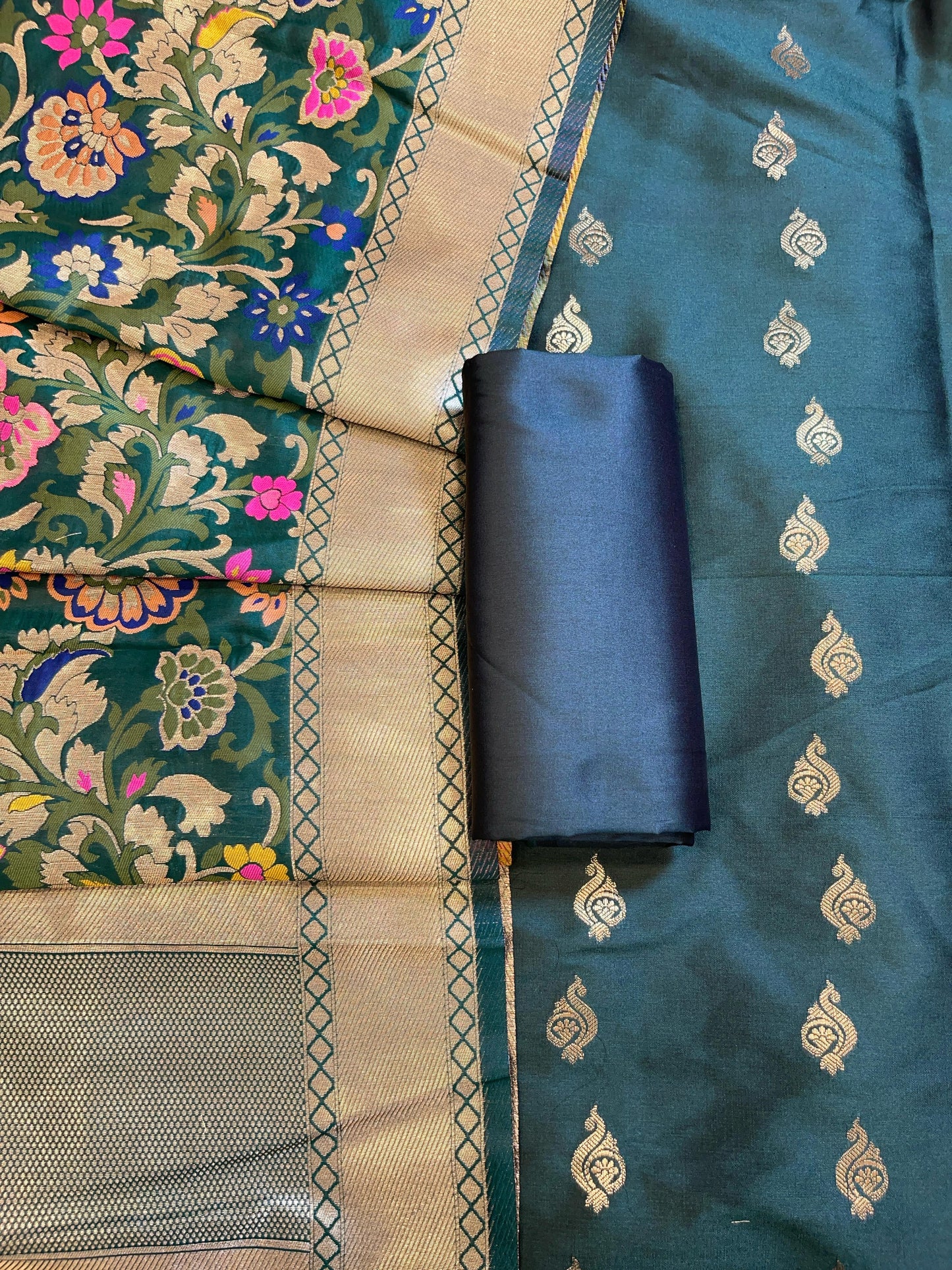 Dark Green Katan Silk Zari Booti Banarasi 3 pcs Suit Set with Multicolor Mina Dupatta 700SKL_KS11