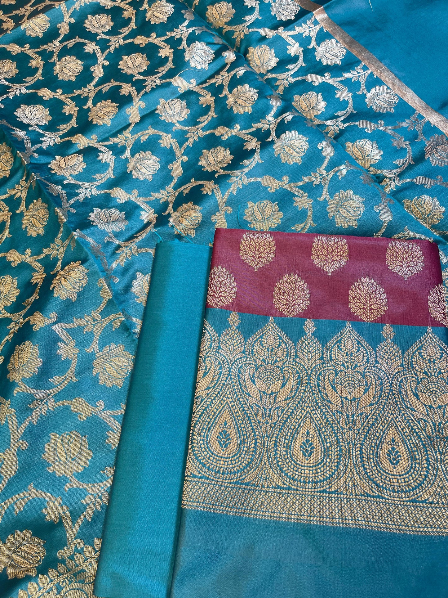 Maroon Art Silk Floral Zari Boota Contrast Banarasi Suit with Seagreen Dupatta 625AJ_TPT9