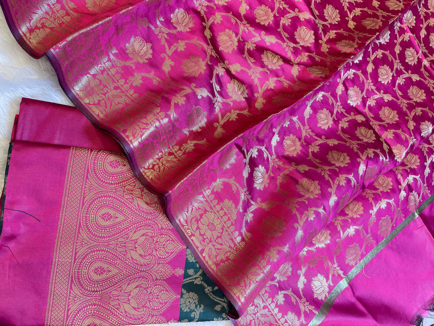 Darkgreen Art Silk Floral Zari Jaal Contrast Banarasi Suit with Pink Dupatta 625AJ_TPT24