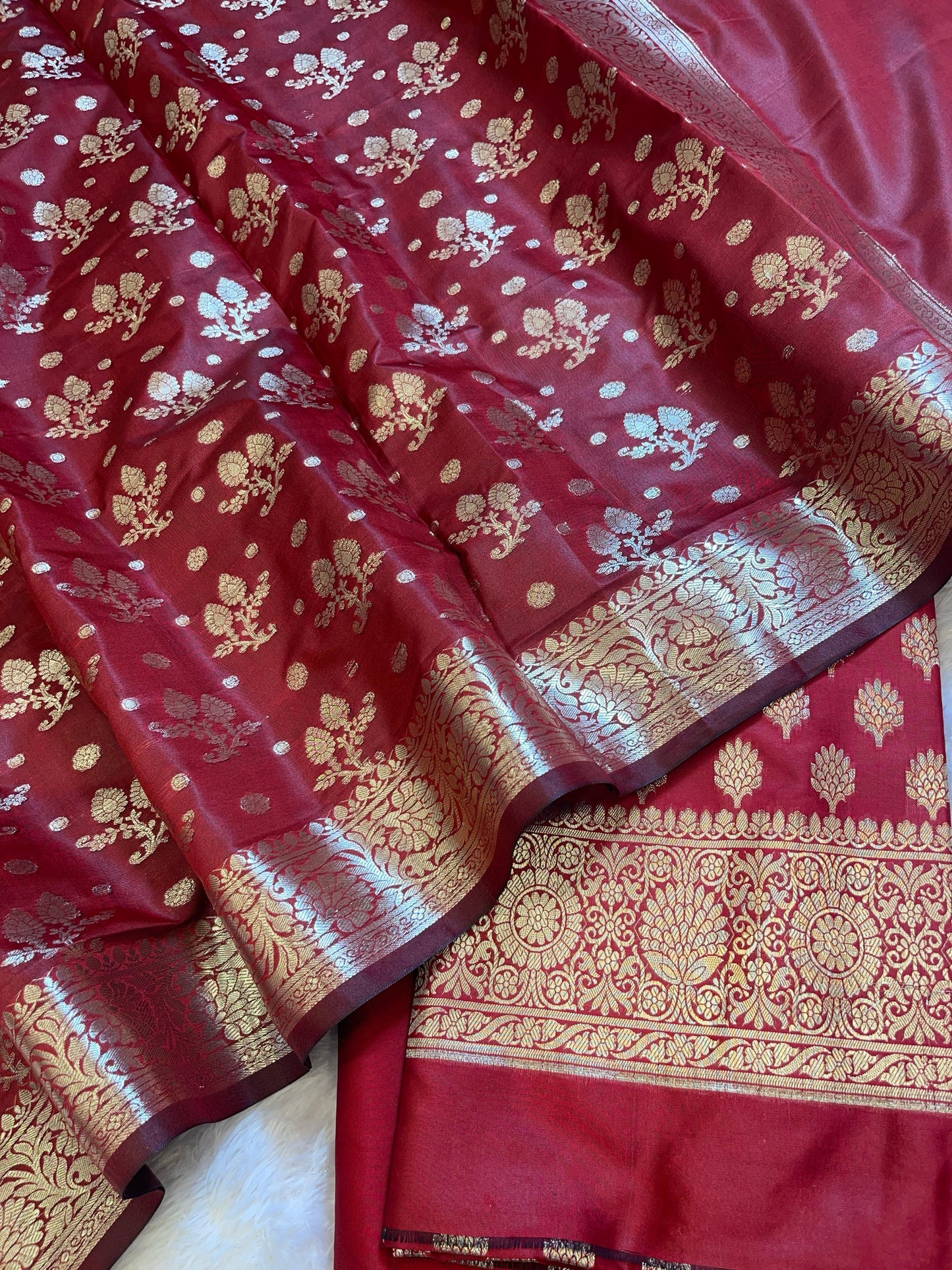 Red Semi Silk Floral Booti Banarasi 3 pcs Suit Set 900AJ_SK3