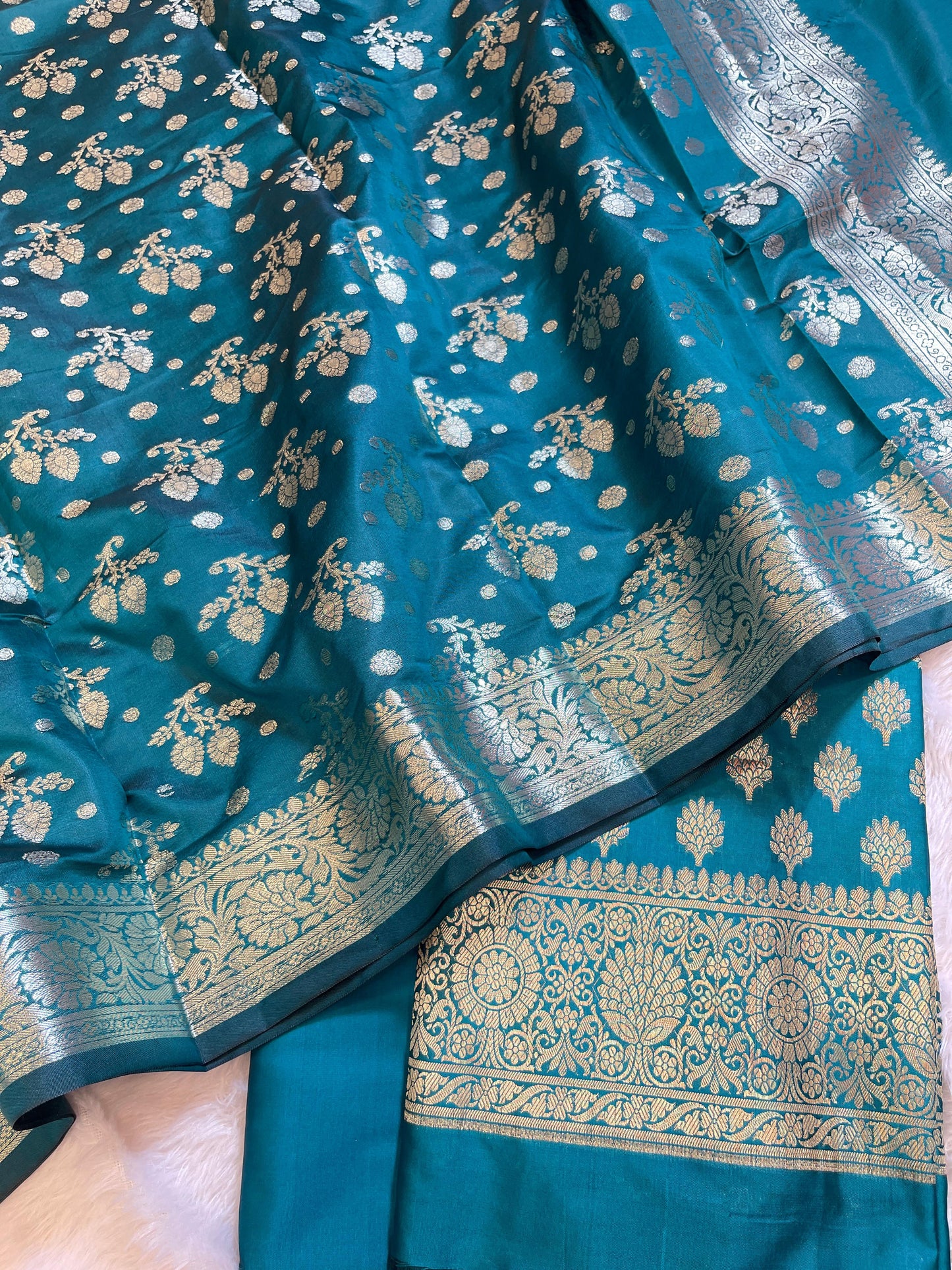 Seagreen Semi Silk  Floral Booti Banarasi 3 pcs Suit Set 900AJ_SK6