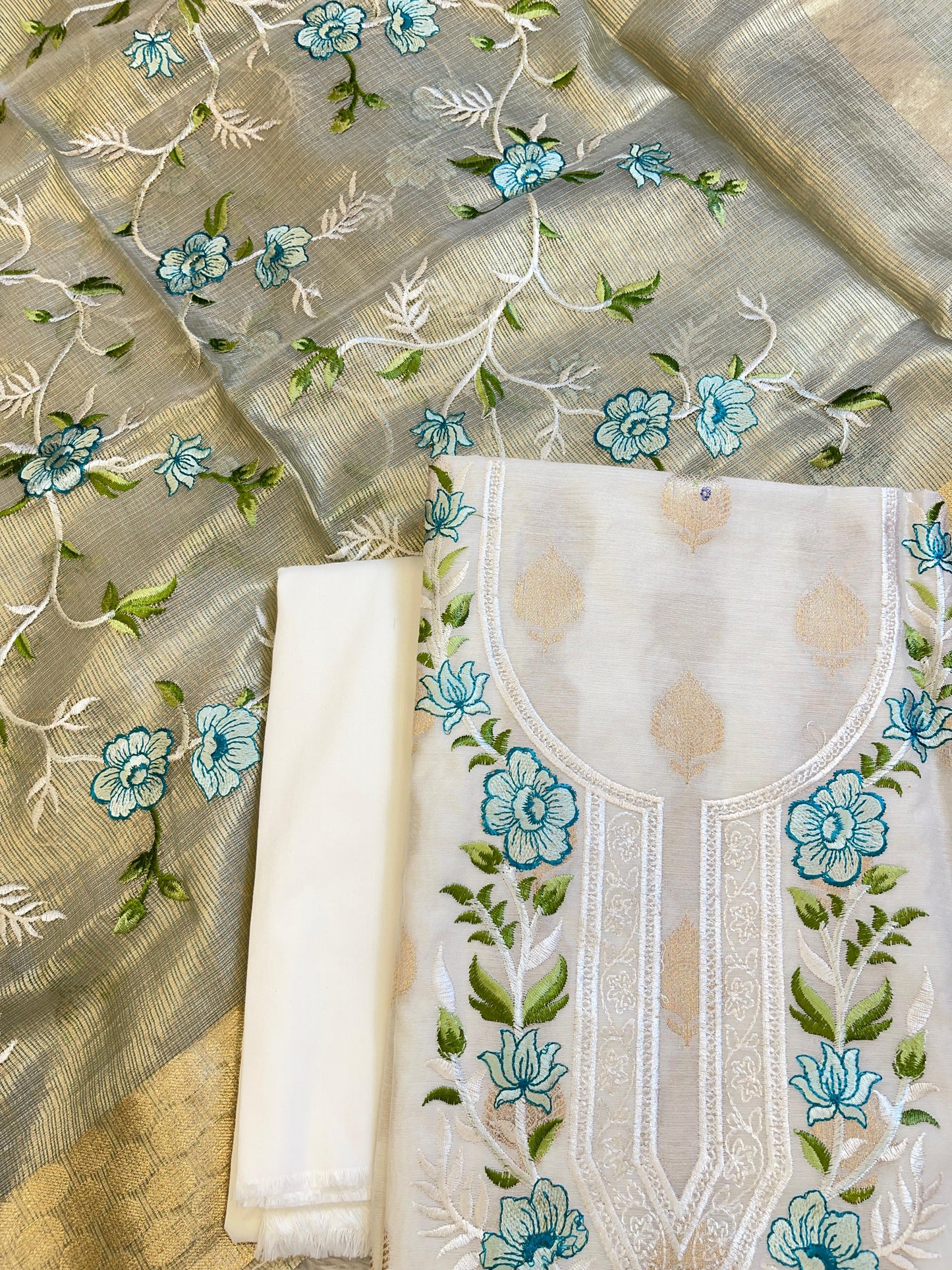 Off white Cotton Silk Dyable Embroidery Necklace with Tissue Silk Embroidered Dupatta Banarasi 3 pcs Suit Set IM_NC5