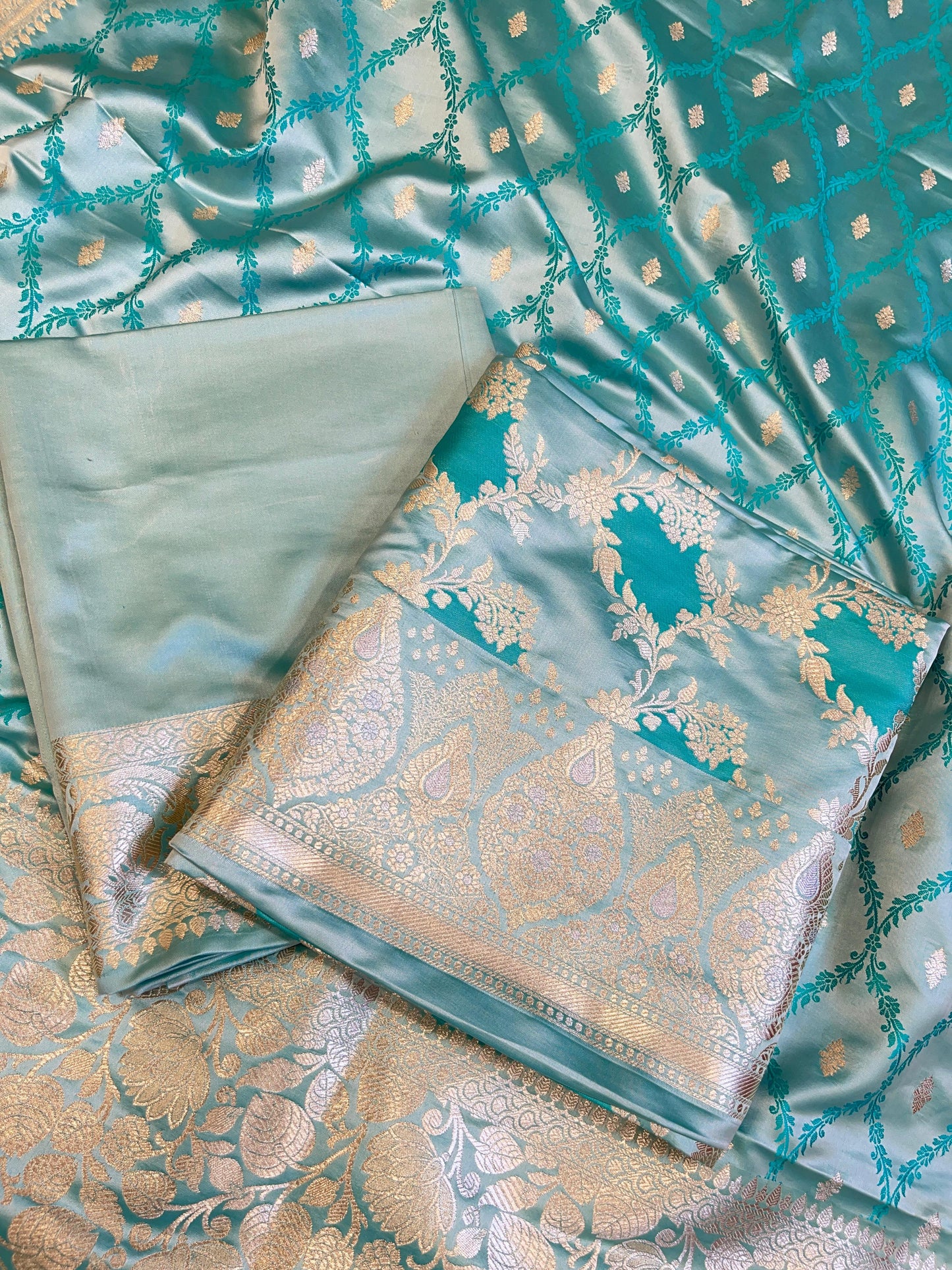 Pure Handloom Seagreen Mashru Silk Floral Rangkaat Floral Zari Jaal Banarasi 3 pcs Suit Set 26AJ_MSR2