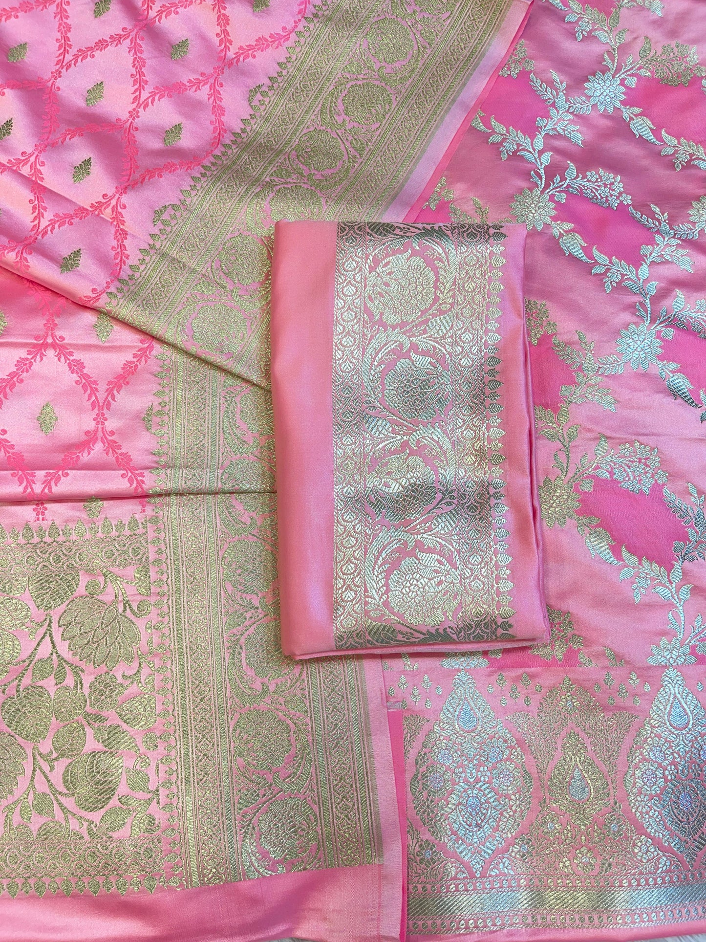 Pure Handloom Baby Pink Mashru Silk Floral Rangkaat Floral Zari Jaal Banarasi 3 pcs Suit Set 26AJ_MSR5