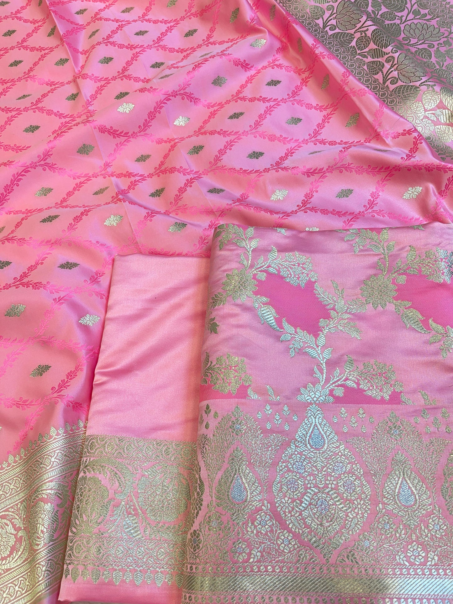 Pure Handloom Baby Pink Mashru Silk Floral Rangkaat Floral Zari Jaal Banarasi 3 pcs Suit Set 26AJ_MSR5