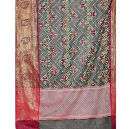 Faishana Black Art Silk Meena Ikat Patola Pattu Banarasi Saree With Maroon Blouse