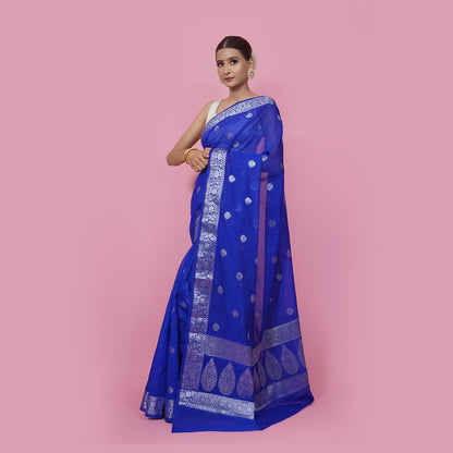 Semi Gorgette Magenta Water Zari Kiaru Boota Banarasi Border Saree