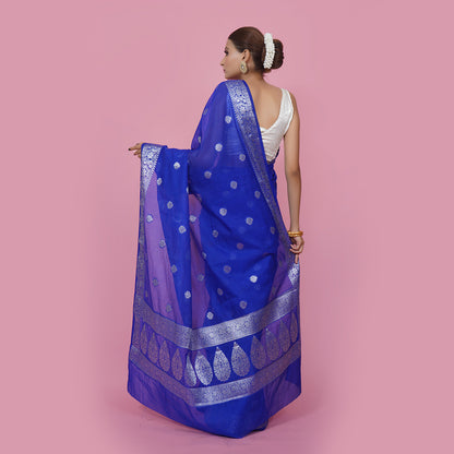 Semi Gorgette Magenta Water Zari Kiaru Boota Banarasi Border Saree