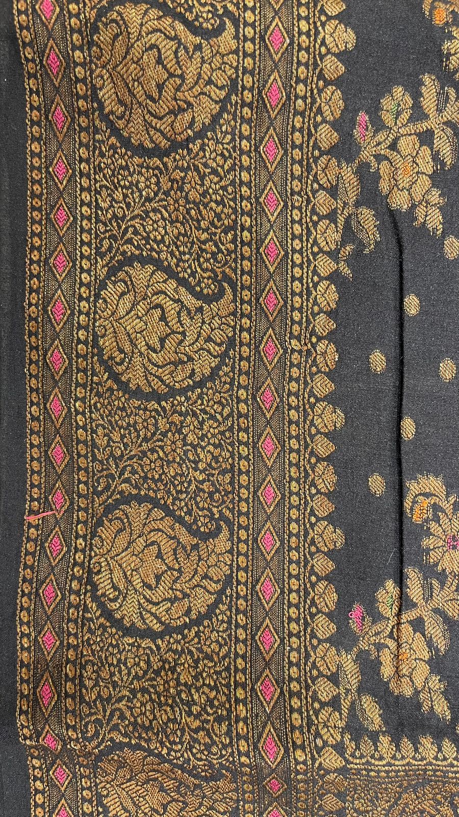 Timeless Classic: Faishana Pure Silk Handloom Black Munga Silk Banarasi Saree Adorned with Aada Copper Zari Jaal Booti with Black Blouse