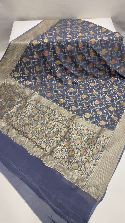 Faishana Pure Silk Handloom Exquisite Grey Khaddi Georgette Hand Brush Floral Zari Kadhwa Jaal with Banarasi Zari Border with Grey Blouse