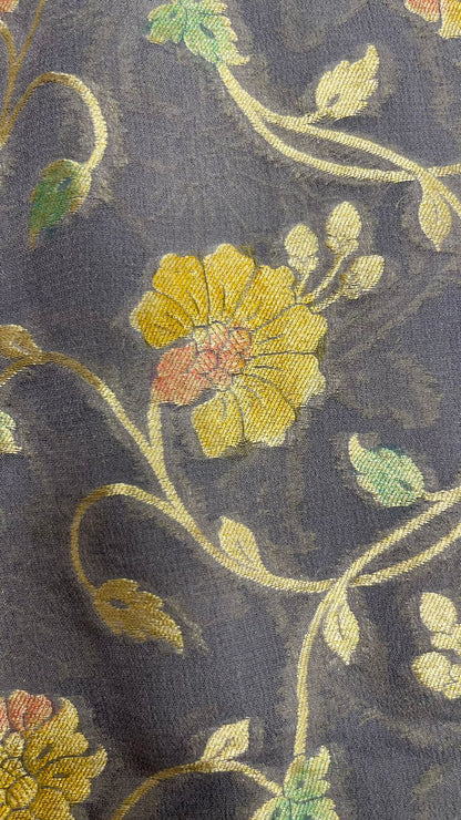 Faishana Pure Silk Handloom Exquisite Grey Khaddi Georgette Hand Brush Floral Zari Kadhwa Jaal with Banarasi Zari Border with Grey Blouse