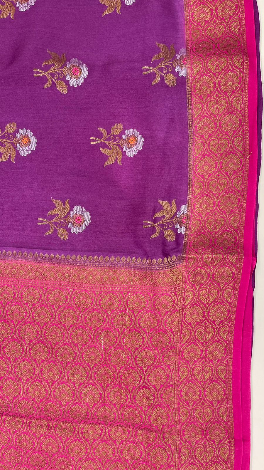 Faishana Pure Silk Handloom Purple Muga Silk Zari Mina Floral Booti Contrast Magenta Anchal Copper Zari Border Banarasi Saree with Magenta Blouse