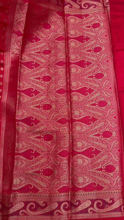 Regal Elegance: Faishana's Exquisite Pure Silk Handloom Red Chiniya Silk Saree with Gold Zari Booti & Tilfi Anchal with Tilfi Zari Border and with Red Blouse