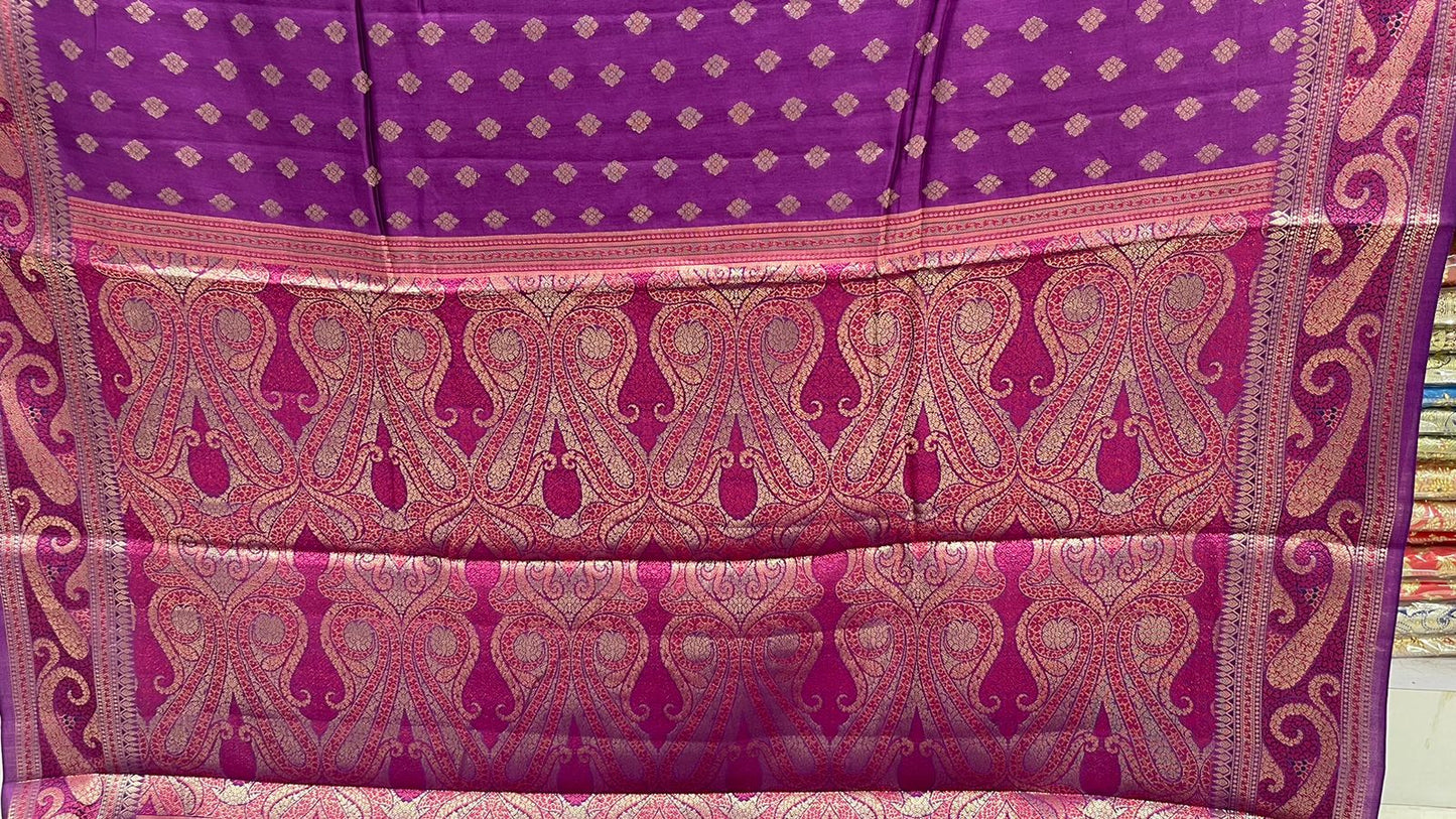 Regal Elegance: Faishana's Pure Silk Handloom Purple Chiniya Silk with Gold Zari Booti Tilfi Anchal and Tilfi Zari Border Paired with Exquisite Purple Blouse Piece