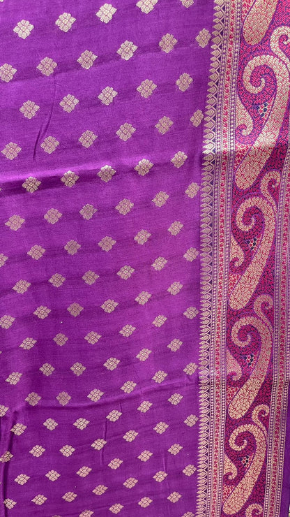 Regal Elegance: Faishana's Pure Silk Handloom Purple Chiniya Silk with Gold Zari Booti Tilfi Anchal and Tilfi Zari Border Paired with Exquisite Purple Blouse Piece