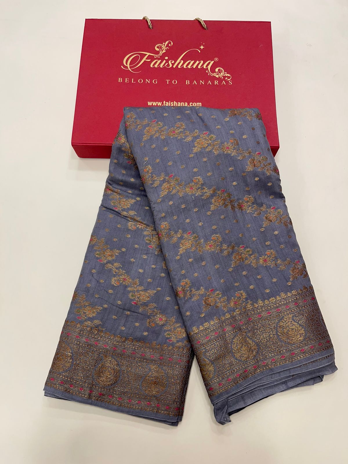 Exquisite Elegance: Faishana Pure Silk Handloom Grey Munga Silk Banarasi Saree with Aada Copper Zari Diagonal Mina Booti with Paisley Zari Border and Grey Blouse Piece
