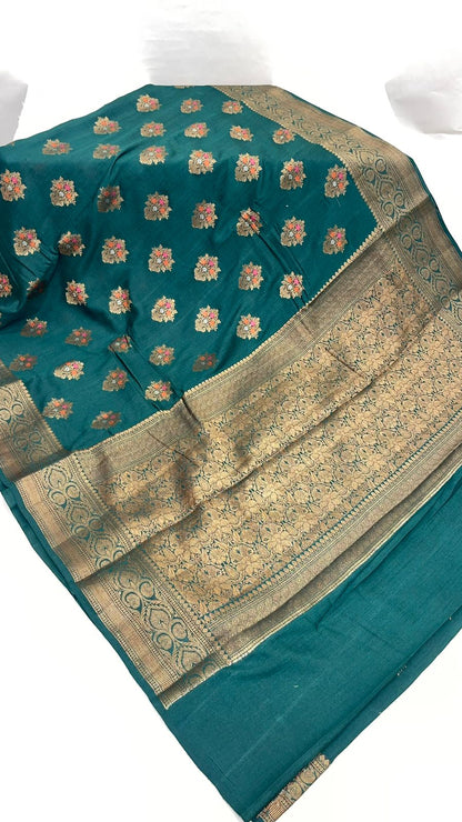 Emerald Elegance: Faishana Pure Silk Handloom Dark Green Munga Silk Minakari Zari Boota Banarasi Saree paired with Dark Green Blouse