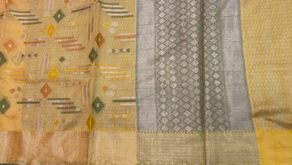 Faishana Presents Handwoven Gold Mulberry Silk Geometrical Motif Tilfi Zari Border With Orange Blouse Banarasi Saree
